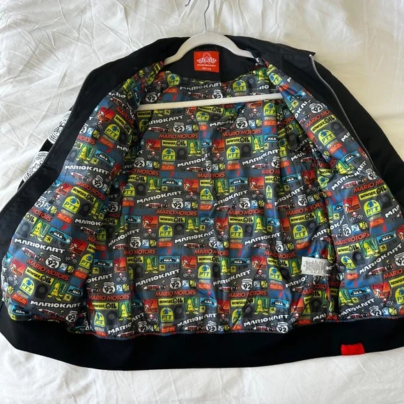Mario Kart Flight Jacket - Nintendo size M - Picture 5 of 5